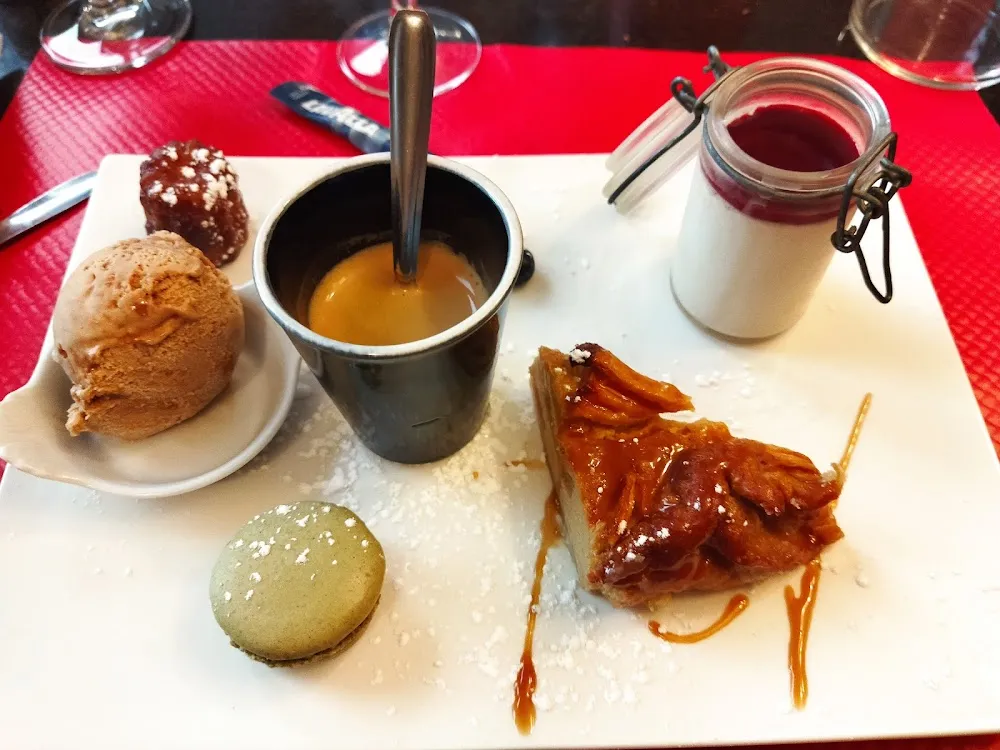 Café Gourmand
